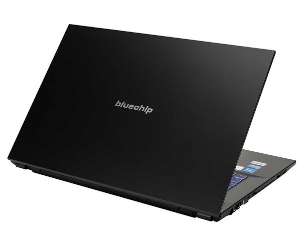 bluechip TRAVELline B17W27 - 17.3" | Intel Core i5 außen