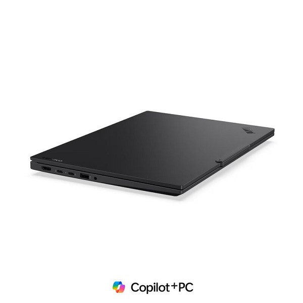 Lenovo ThinkPad E14 Gen 8 unten unten