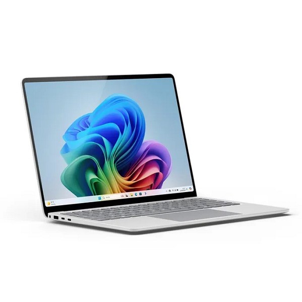 Preview: Microsoft Surface Laptop Copilot+ PC - 13.8