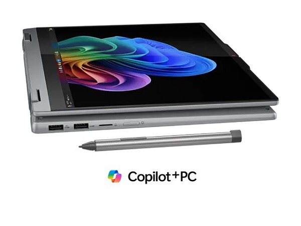 Lenovo IdeaPad 5 2-in-1 14Q8X9 - 14" - Snapdragon X Plus X1P vorn rechts