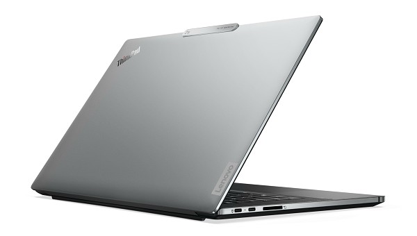 Lenovo ThinkPad Z16 G1, AMD Ryzen R9PRO 6950H, 32G unten