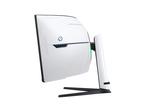 Samsung G95NC Computerbildschirm 144,8 cm (57") 76 vorn rechts