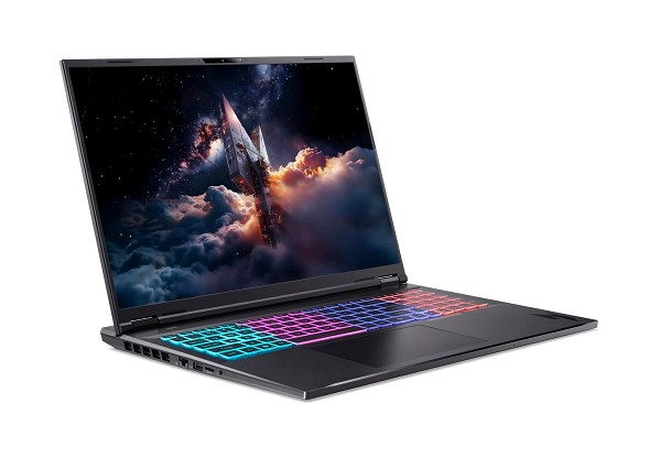 Preview: Acer Nitro 18 AI AN18-61-R4KD, Ryzen AI 7 350, 32G hinten