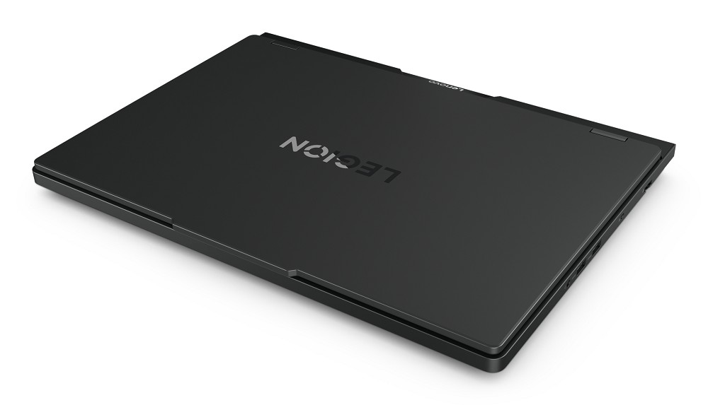 Lenovo Legion Pro 5 16IAX10 Intel Core Ultra 9 275 vorn links
