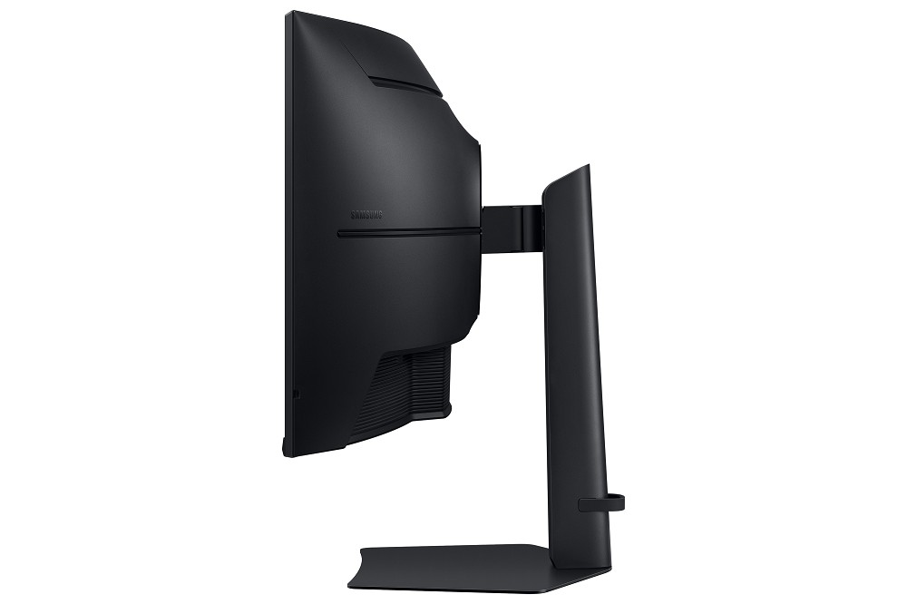 Samsung 40" ViewFinity S8 (S85TH) WUHD Monitor inn innen