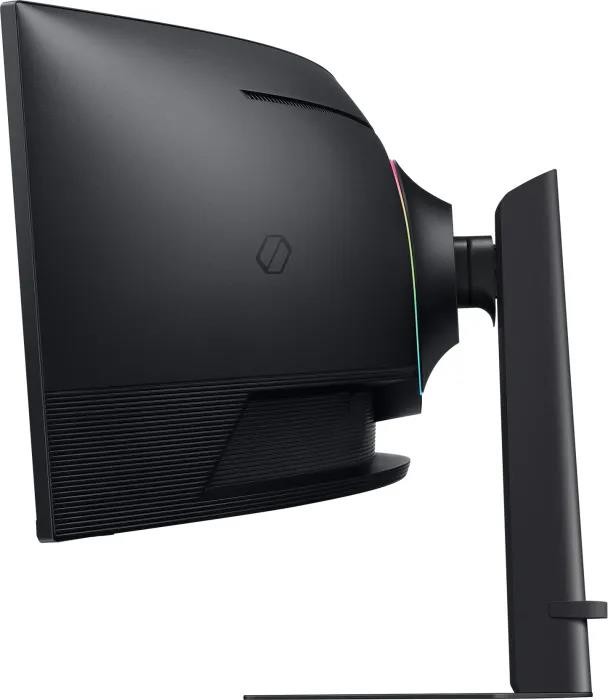 Samsung Odyssey G9 G95C, 49"  vorn rechts vorn rechts