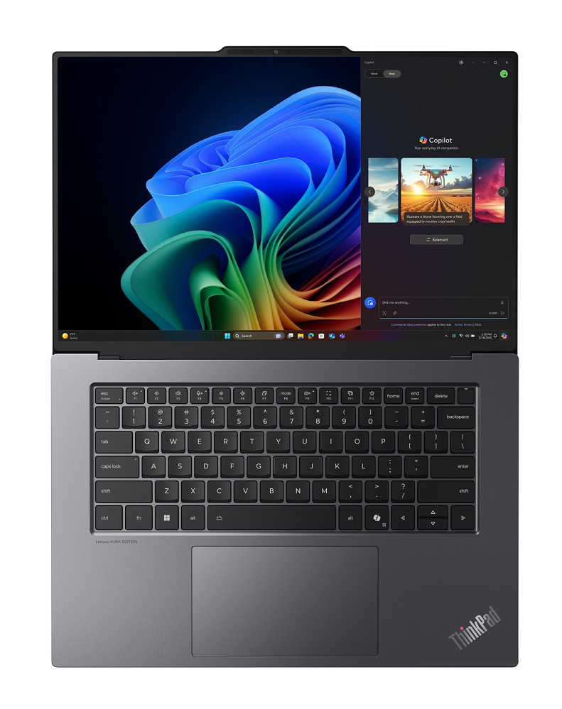 Lenovo ThinkPad X9-15 Gen 1 - (15.3") - Ultra 7 258V - Evo - vorn rechts Lenovo ThinkPad X9-15 Gen 1 - (15.3") - Ultra 7 258V - Evo - vorn rechts